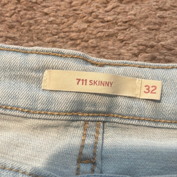 Light Wash Pre-distressed Jeans - Picture 2 of 3